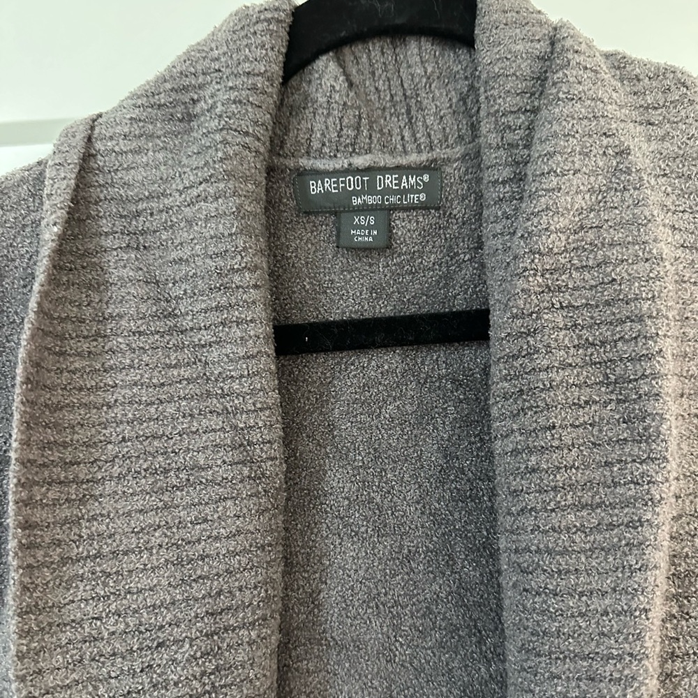 Barefoot dreams cardigan - Picture 3 of 3